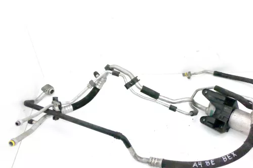 Audi A4 8E B6 Klimaleitung Klima Leitung Klimaschlauch 1,8T BEX  (109643)