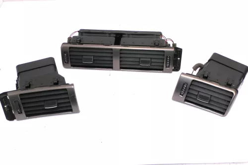 Audi A6 4B Lüftungsdüse Düse Lüftung vorne in der Mitte Armaturenbrett 4B0820951