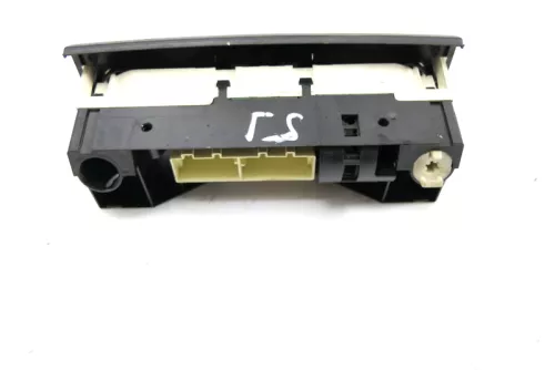 Skoda Fabia 5J Klimabedienteil Bedienteil 5J0820045 manuelle Klimaanlage (110002)