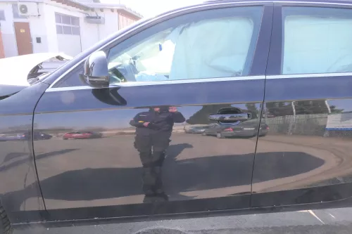 Audi A4 B8 8K Tür + Rahmen  vorne links Fahrertür schwarz LZ9Y Kombi+Limo