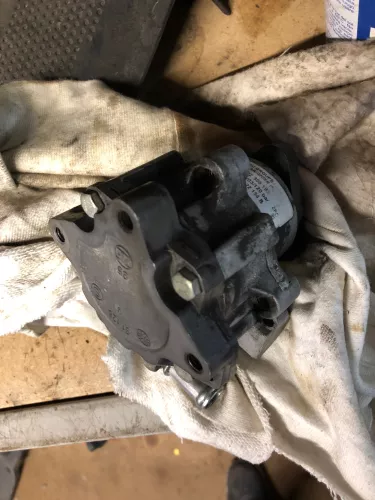 VW Passat 3BG Pumpe Servolenkung Servopumpe 3B0422154B / H 2.8 AMX BBG ATQ