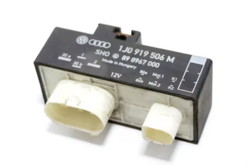 VW Golf 4 Bora Steuergerät Lüfter Kühlerlüfter Lüftersteuergerät 1J0919506M (110929)