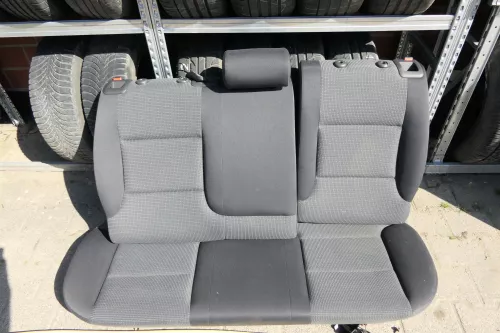 Audi A3 8P Sitz Rückbank Rücksitzbank hinten 2/3-Türer 3-Punkt-Gurt PR-N7C+3TG