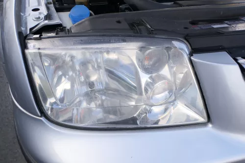 VW Bora1J  Scheinwerfer vorne rechts 1J5941018BE (ohne Nebelscheinwerfer)