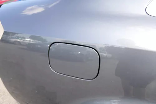 Audi A4 8E B6 Tankdeckel Tankklappe Tank Deckel Klappe grau LX7Z