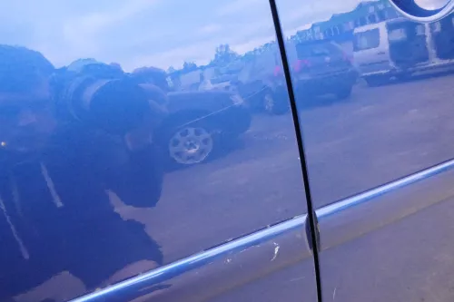 VW Touran 1T 1T3 Tür hinten rechts blau LC5C mit Scheibe - ohne Anbauteile (111853)