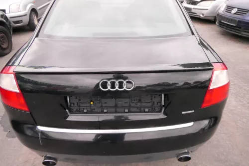 Audi A4 B6 8E Limousine Limo Heckklappe Klappe hinten schwarz LY9B Spoiler