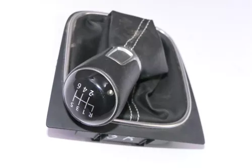 VW Golf 6 Schaltknauf Schaltsack Schaltung Schaltknüppel original 6-Gang Leder