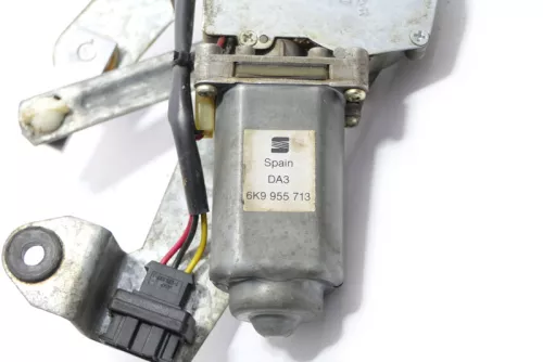 VW Caddy 9K Inca Wischermotor Motor Scheibenwischer hinten Heckwischer (112477)