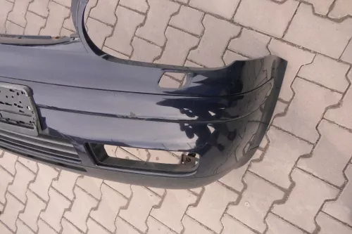 VW Golf 4 Stoßstange vorne Stoßfänger vorn blau LA5G SWR MÄNGEL!!! (112655)