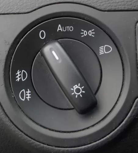 VW Golf 5 Jetta Lichtschalter Schalter Licht 1K0941431BN Nebelscheinwerfer Auto (113062)