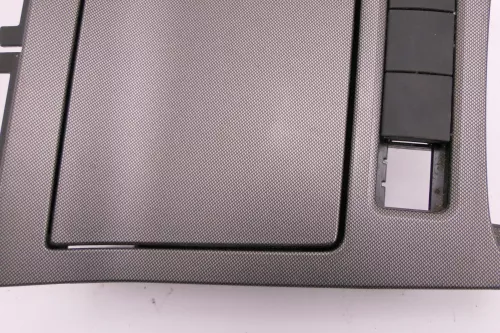 VW Golf 5 Aschenbecher Zigarettenanzünder vorne 1K0857961 Aludekor (113279)