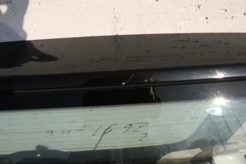 VW Polo 6N Heckklappe Klappe hinten Kofferraumklappe mit Scheibe schwarz LC9Z (114617)