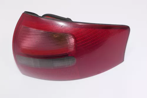 Audi A6 4B Limousine Rücklicht Heckleuchte 4B5945096 rechts