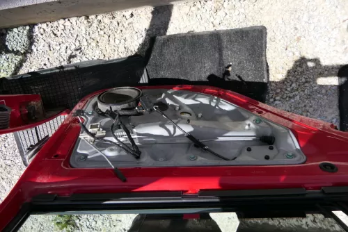 VW Golf 4 Bora Tür hinten links nur passend bei Kombi / Variant rot LY3D (115189)