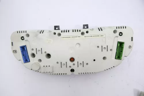 VW Passat 3B Tacho Tachometer Kombiinstrument 259.000km 09051969901 1,6 74kw AHL (115382)