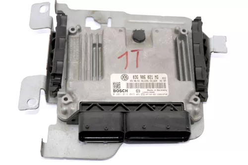 VW Touran Steuergerät 1.9 TDI 77kw 105PS BLS Motor 03G906021MG