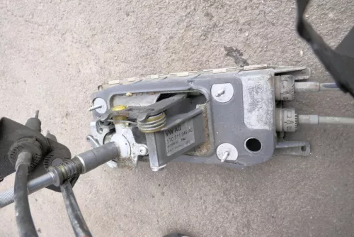 VW Toura Schaltgestänge Schaltung Gestänge Gangschaltung Schalthebel TDI (115543)