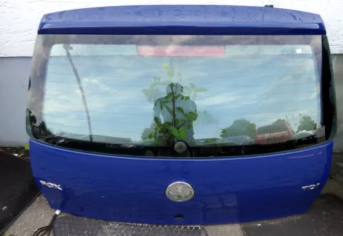 VW Fox 5Z Heckklappe Kofferraumklappe Klappe hinten mit Scheibe blau LL5M