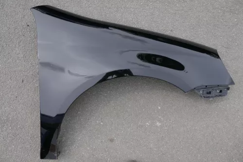 VW Golf Variant Kombi 5 V 1K Jetta Kotflügel vorne rechts schwarz L041