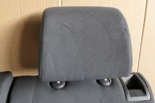 VW Golf 5 V Sitz Sitze hinten Rückbank Rücksitzbank 3 Punkt Gurt Lehne dunkel (116358)