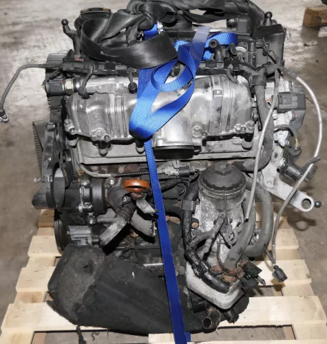 VW Touran Passat Motor CBAC CBAB CBBB 2.0 TDI 105kw 143PS ca.168.000km ohneAnbau (116613)