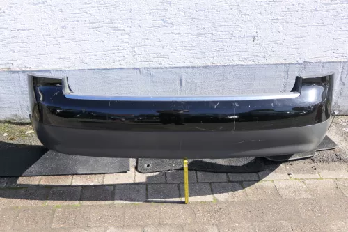 Audi A4 8E B6 Kombi Avant Stoßstange hinten mit Spoiler schwarz LY9B