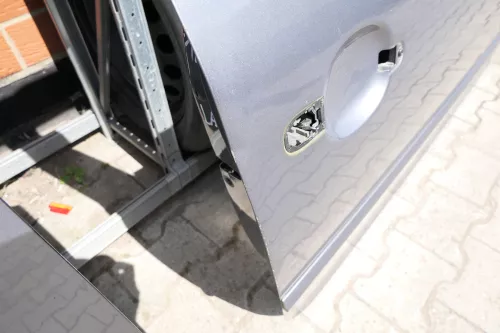 VW Golf 5 V 1K Tür vorne rechts Beifahrertür 2/3Türer grau LA7T ohneAnbauteile (117177)