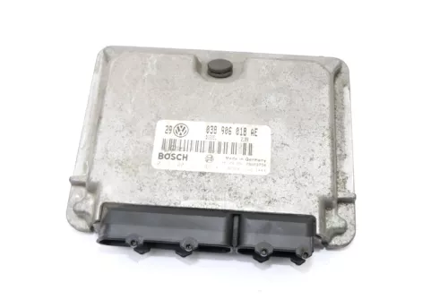 VW Golf 4 Bora Steuergerät 1,9 TDI 66kw 90PS ALH Motor 038906018AE