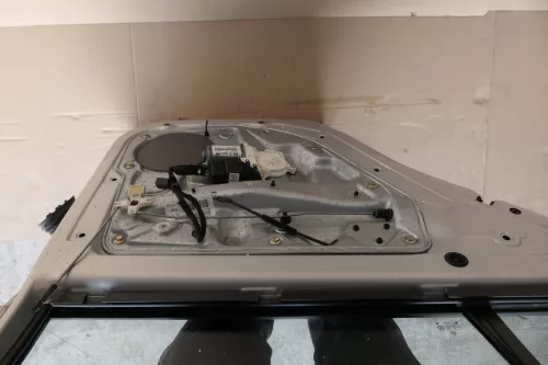 VW Golf 4 Bora Tür hinten links nur Kombi / Variant grau silber LB7Z - 98,98 (118052)