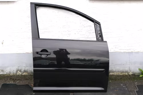 VW Touran 1T 1T3 Tür vorne rechts Beifahrertür schwarz LC9Z - ohne Anbauteile