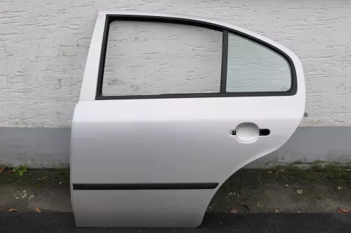 Skoda Octavia 1U Limousine Tür hinten links silber 9102 LF7T