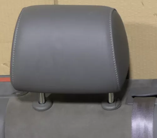 Audi A4 B6 8E Kopfstütze hinten rechts 8E0885974G Leder grau