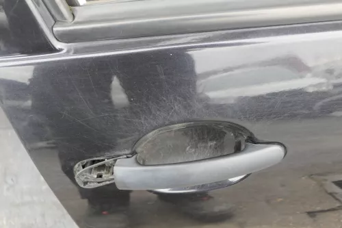 VW Golf 4 Bora Tür vorne rechts Beifahrertür 4/5-Türer  Kombi schwarz LC9Z ää (120287)