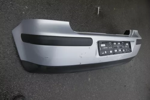 VW Golf 4 Limousine Stoßstange hinten Heckstoßstange Stoßfänger silber LB7Z (120308)