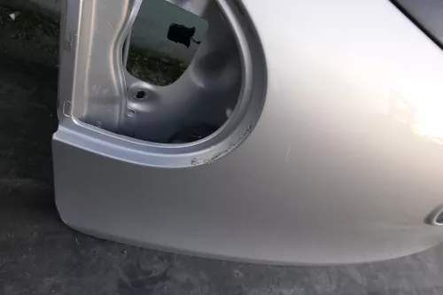 VW Golf 5 V Heckklappe hinten Kofferraumklappe mit Scheibe silber LA7W 189,99 (120399)