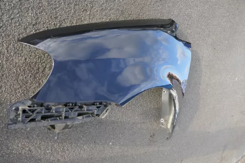 VW Touran 1T Kotflügel vorne links schwarz LC9Z 1T0821021A ca.2003-2006 metallic (120413)