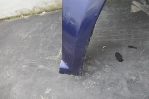 VW Golf 4 Kotflügel vorne rechts blau LB5N indigoblau yyyy (120790)