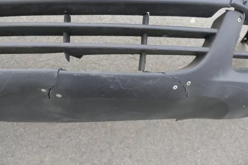 VW Fox 5Z Stoßstange vorne Stoßfänger schwarz - Bilder - Bastler! (120811)