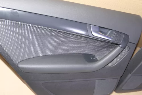 2x Audi A3 8P Türverkleidung Verkleidung Tür hinten links rechts schwarz 4/5-Tür (120973)