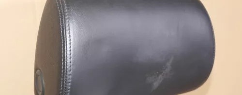 VW Passat 3C Kopfstütze Sitz Sitze vorne rechts oder links schwarz Leder (120977)