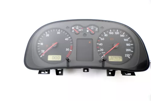 VW Golf 4 Tacho Tachometer Kombiinstrument 329.000km 1J0919860B 1,9 TDI 66kw 81