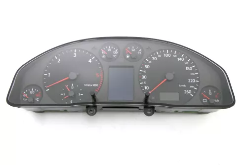 Audi A4 B5 Tacho Tachometer Kombiinstrument 232000km 8D0919881H Diesel TDI.
