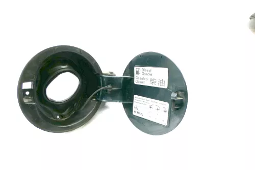 VW Golf 4 Limousine Tankdeckel Deckel Tank Tankverschluß Grün LC6X (121206)