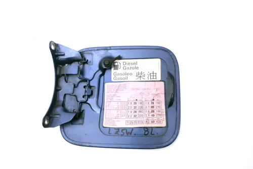 Audi A3 8L Tankdeckel Klappe Tankklappe Tank Blau LZ5W (121215)