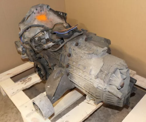 VW Passat 3B Audi A4 GETRIEBE DHE 1,6 74kw 101PS (von Motor ADP) 166.000km