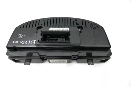 VW Passat 3C Tacho Tachometer 461.000km 3C0920871E Diesel TDI (121491)