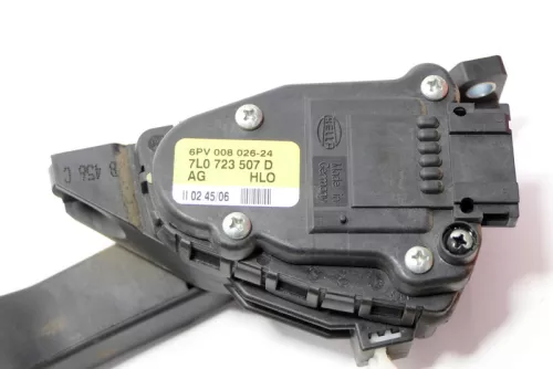 VW Touareg 7L elektrisches Gaspedal Geber Gas 7L0723507D (122108)