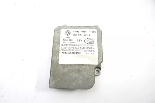 VW Golf 4 Bora T5 Steuergerät Airbag Airbagsteuergerät 1C0909605A Index 01 (122204)