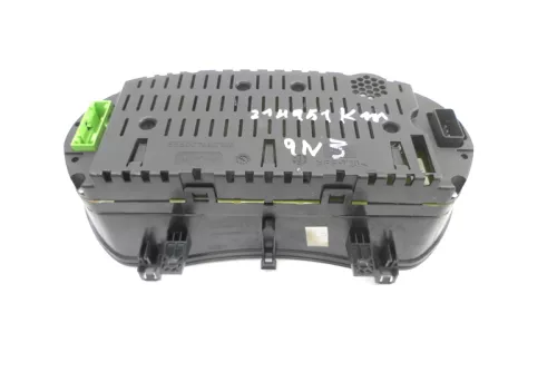 VW Polo 9N 3Tacho Tachometer Kombiinstrument 214.000km 6Q0920825F 1,4TDI BNV BNM (122375)